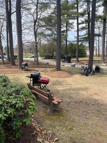 $2,400 | 4 Brook Road, Unit 5, Salem, NH 03079