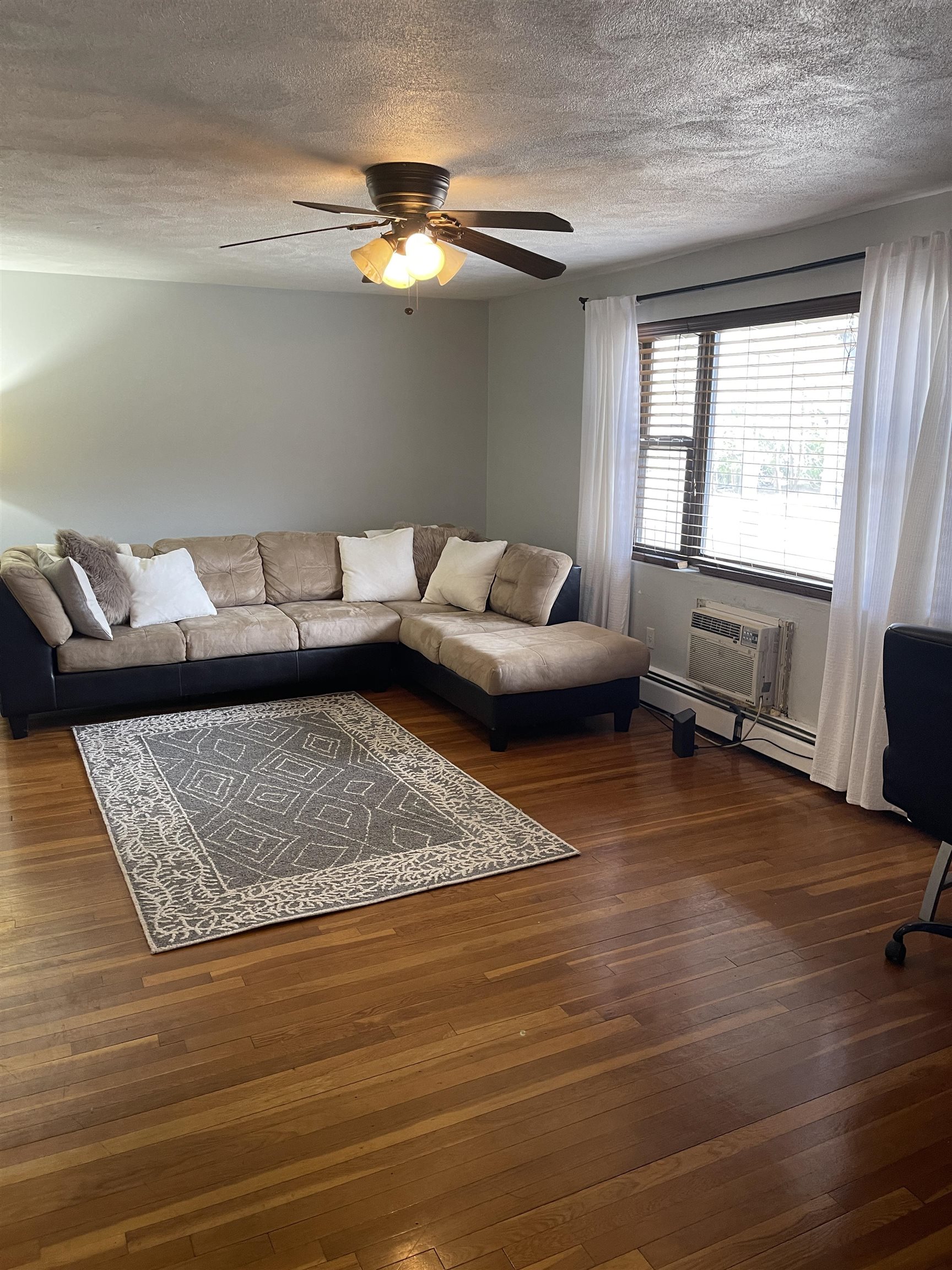 4 Brook Road, Unit 8 Salem, NH 03079 - Photo 3 of 31