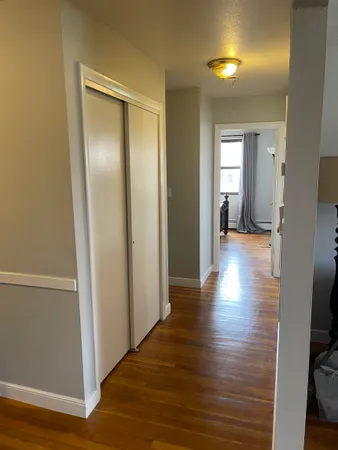 $2,400 | 4 Brook Road, Unit 8, Salem, NH 03079