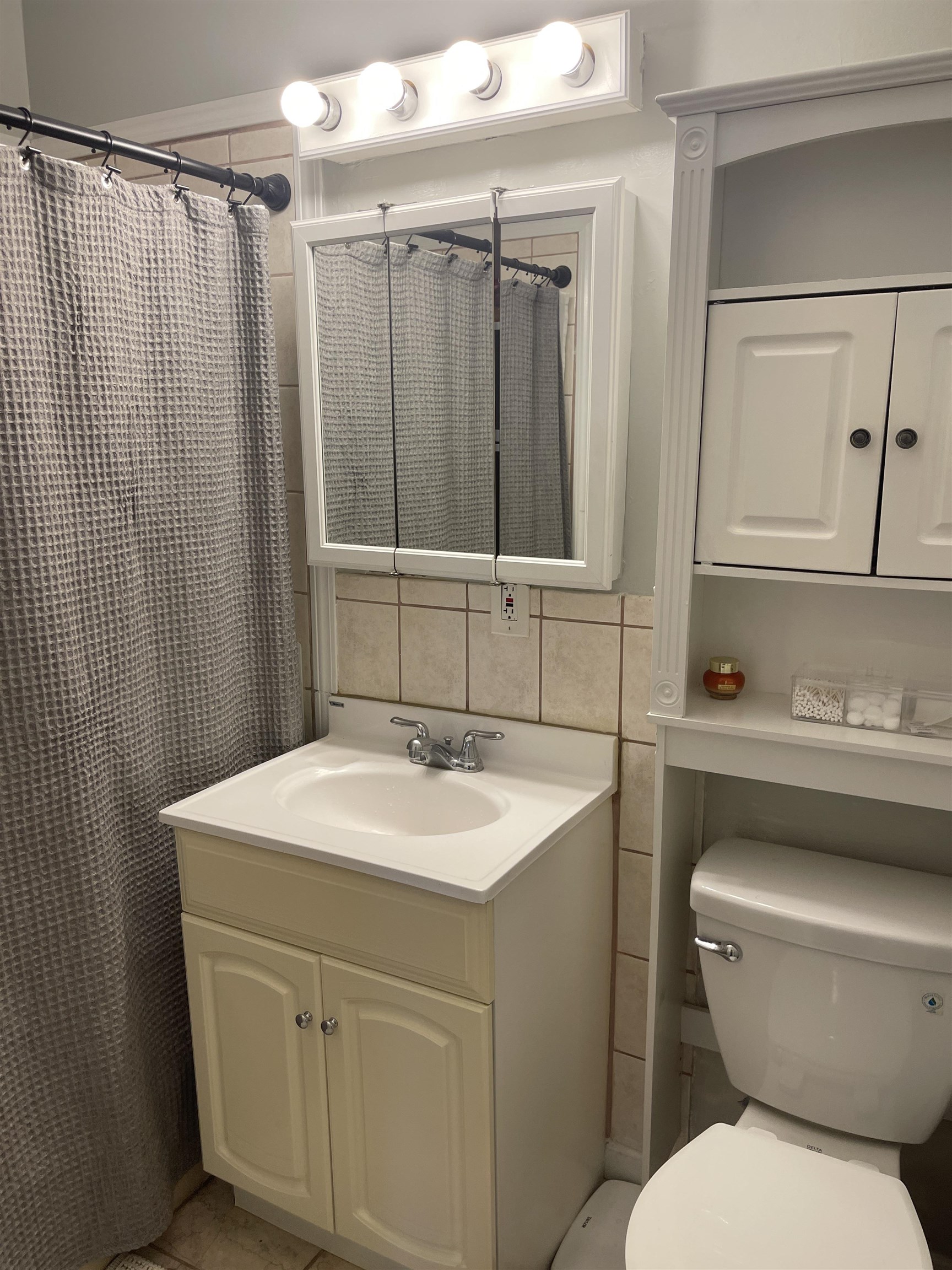 4 Brook Road, Unit 8 Salem, NH 03079 - Photo 8 of 31