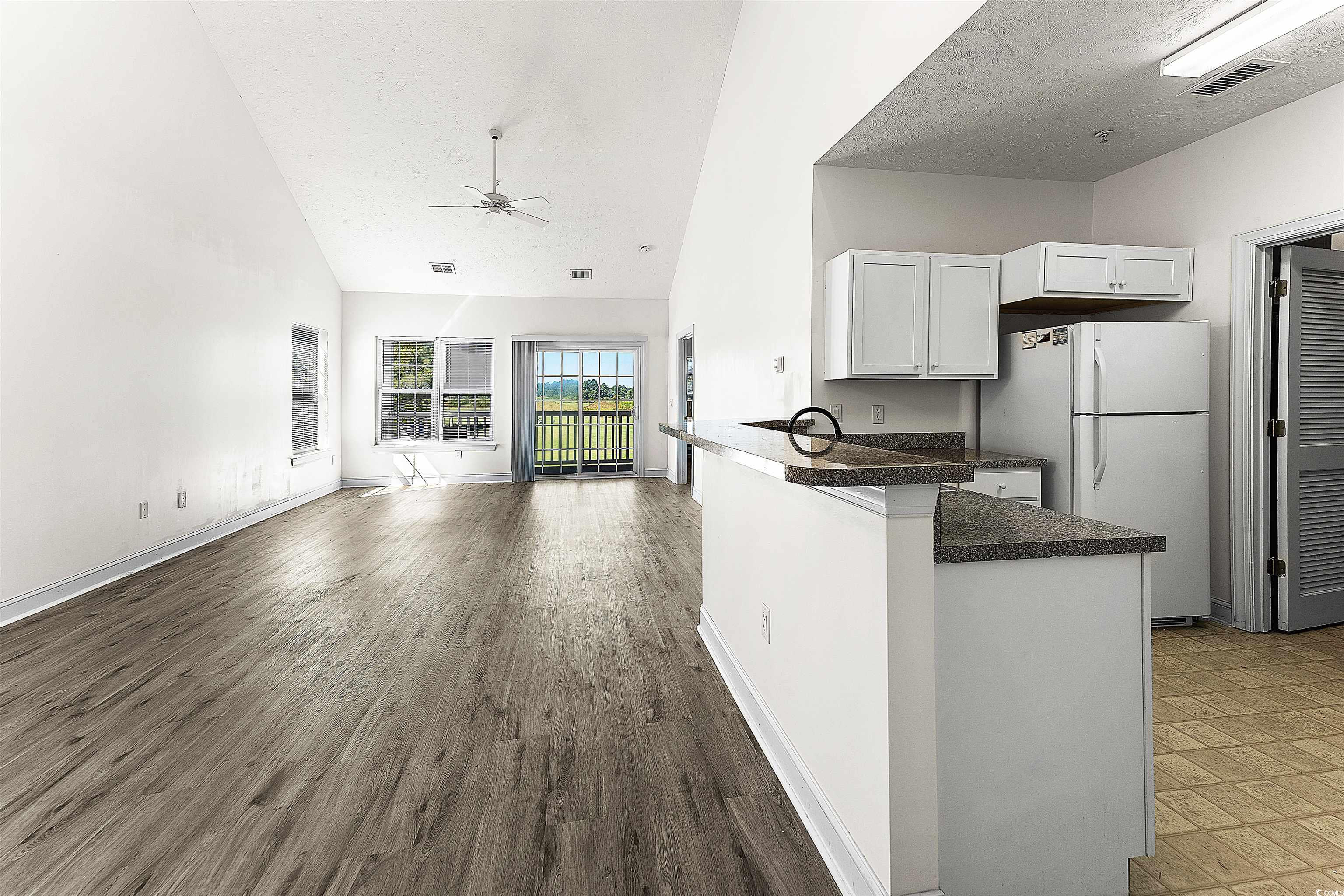 6010 Windsor Green Way, Unit 301 Myrtle Beach, SC 29579 - Photo 8 of 40