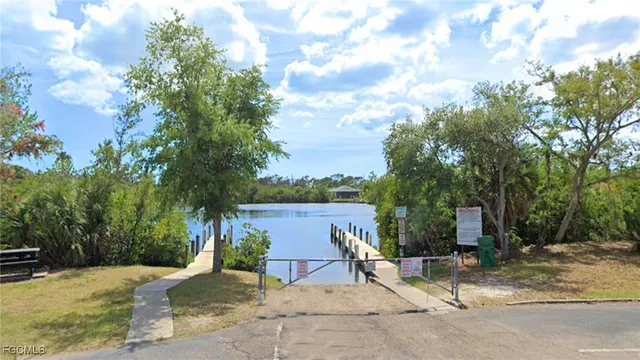 a view of a outdoor space with a tree