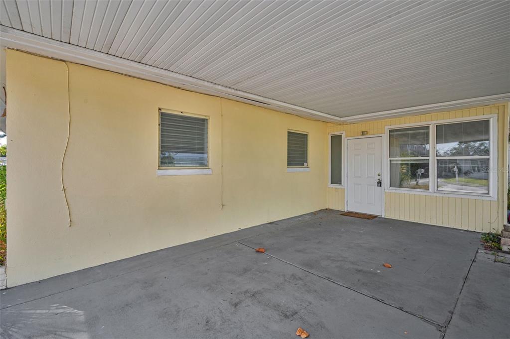 2476 Coronado Way Dunedin, FL 34698 - Photo 5 of 81