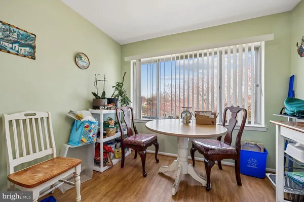 $250,000 | 452 Girard Street, Unit 356, Gaithersburg, MD 20877