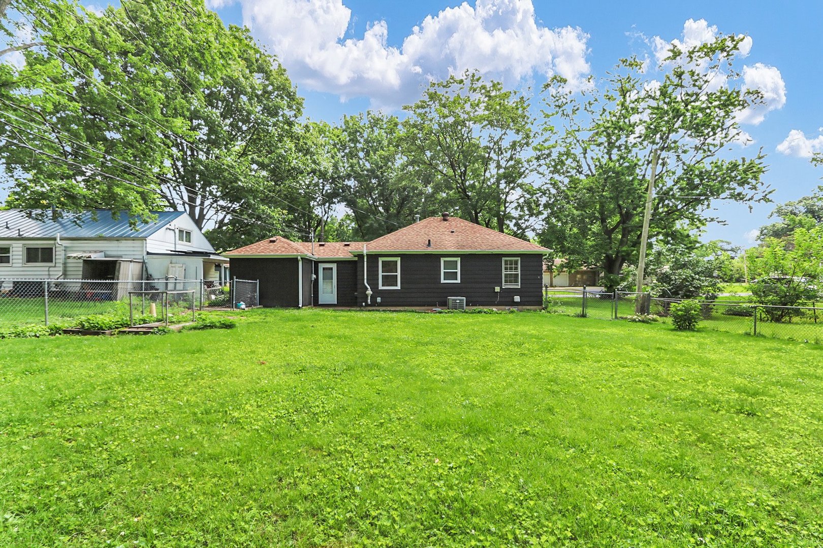 605 South Draper Avenue Champaign, IL 61821 - Photo 23 of 27
