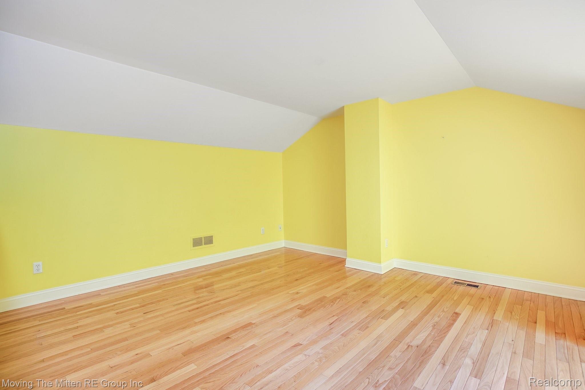 24906 Reeds Pointe Drive, Unit 47 Novi, MI 48374 - Photo 45 of 78 24906+Reeds+Pointe+Dr+Novi-44-web.jpg