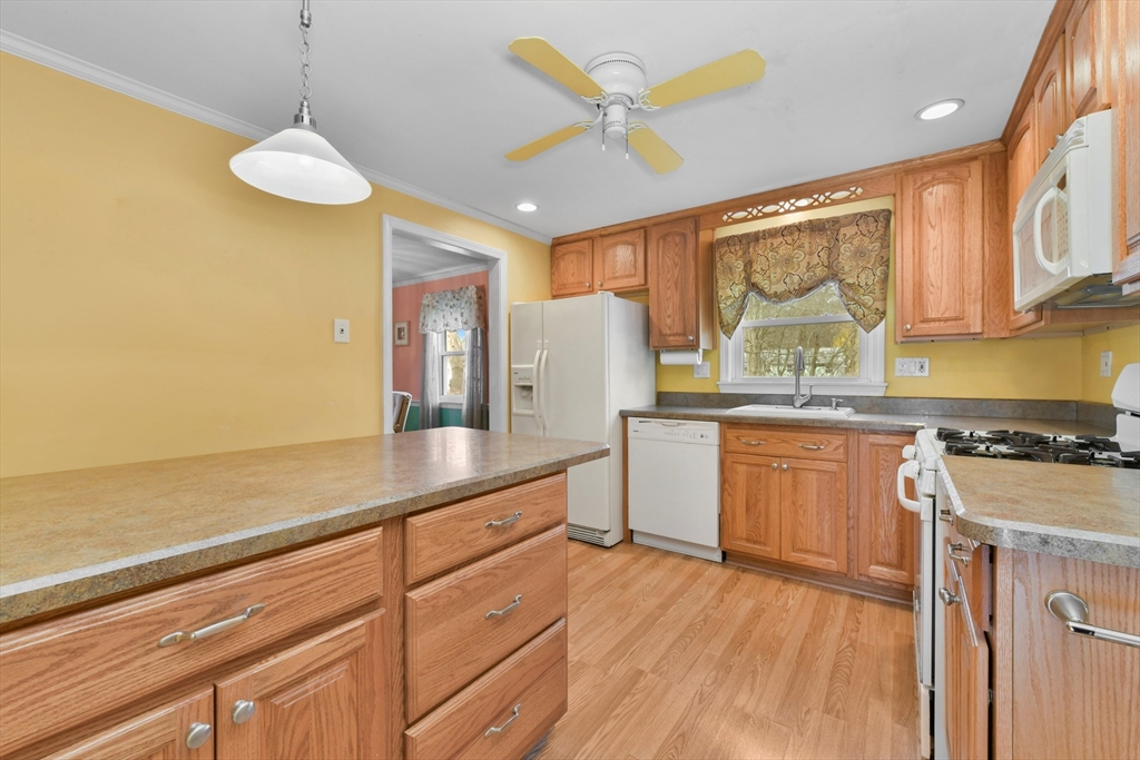 69 Goshen Road Dedham, MA 02026 - Photo 12 of 25 Gallery Image 12