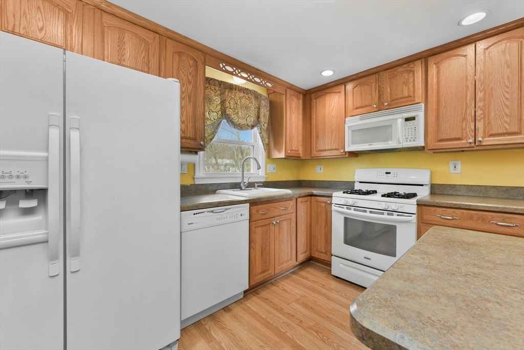 69 Goshen Road Dedham, MA 02026 - Photo 14 of 25 Gallery Image 14