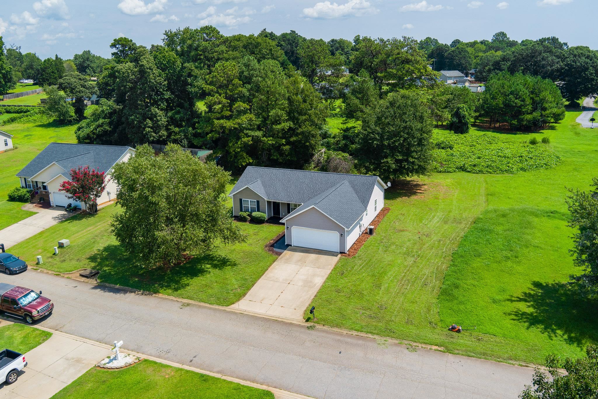 246 Fisher Lake Road Lyman, SC 29365 - Photo 2 of 23 Gallery Image 2