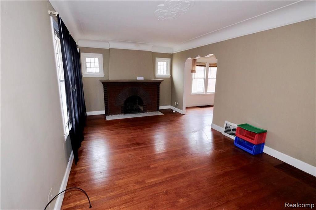 4500 Harvard Road Detroit, MI 48224 - Photo 3 of 39