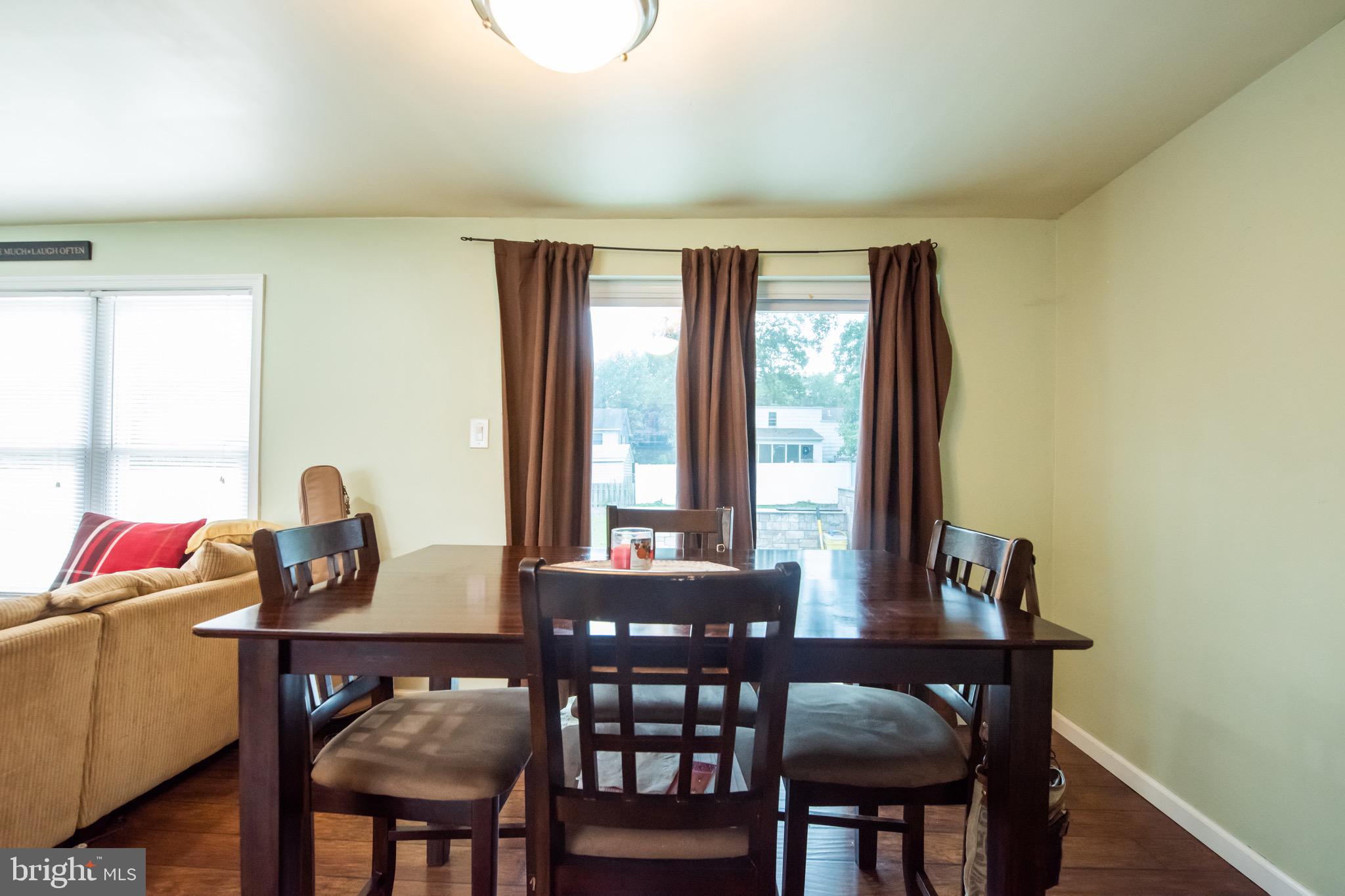 321 Warren Road Hatboro, PA 19040 - Photo 23 of 48 Dining Room