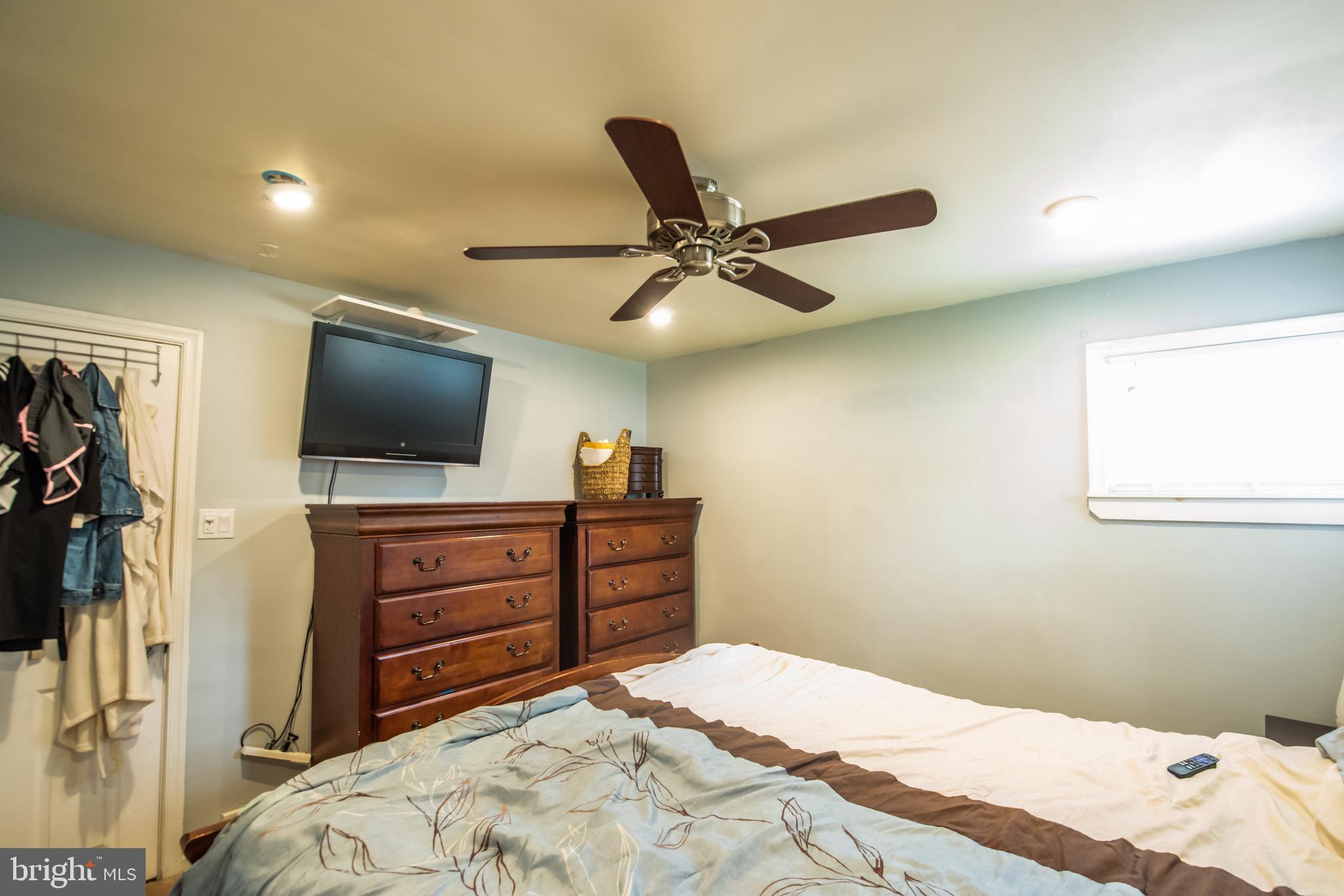 321 Warren Road Hatboro, PA 19040 - Photo 28 of 48 Bedroom