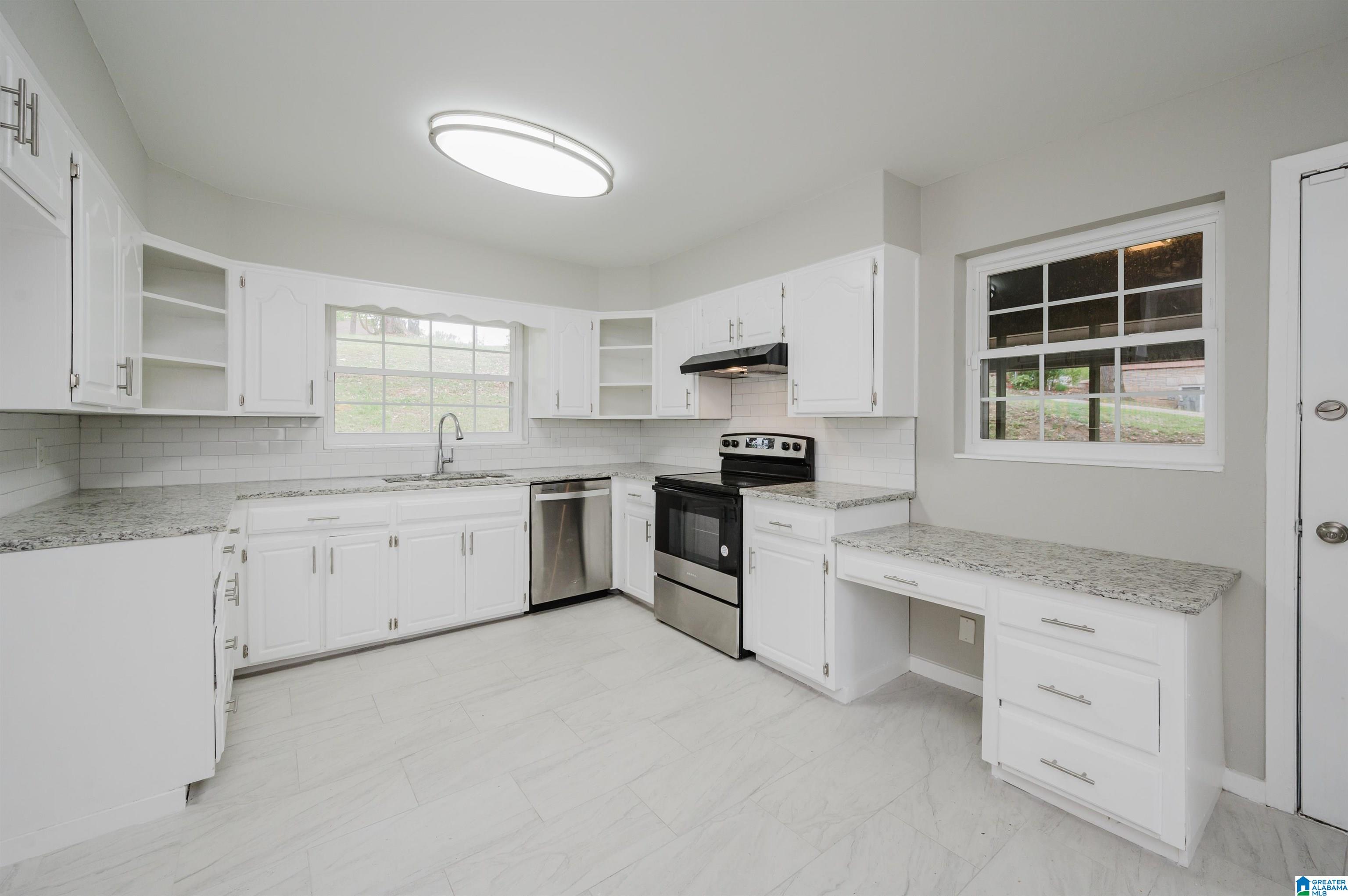 1020 Rutledge Drive Birmingham, AL 35228 - Photo 10 of 38