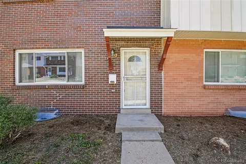 $299,900 | 9044 East Nassau Avenue, Denver, CO 80237