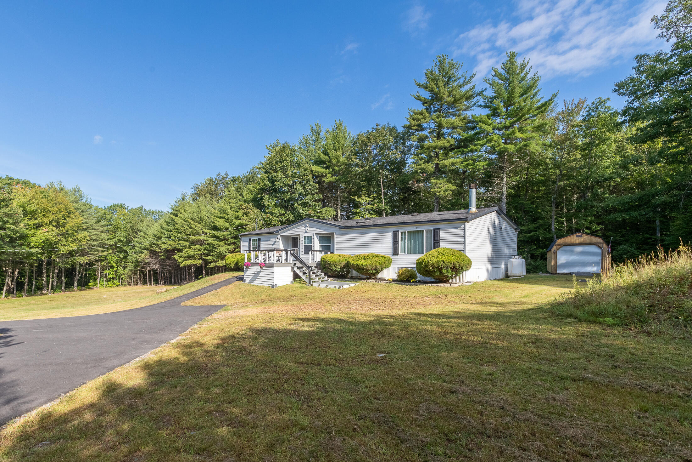 2-44 Sam Wentworth Rd