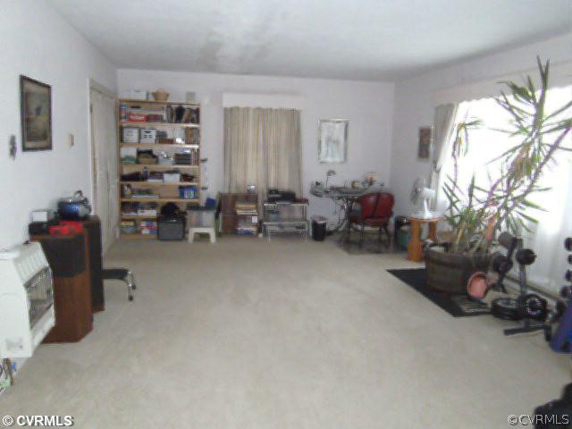 89 Pisgah Church Road Rice, VA 23966 - Photo 3 of 14 Living Room