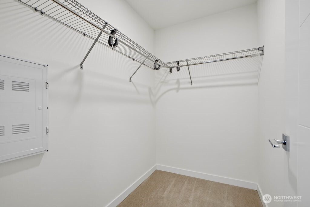 8553 Midvale Avenue North, Unit C Seattle, WA 98103 - Photo 16 of 21