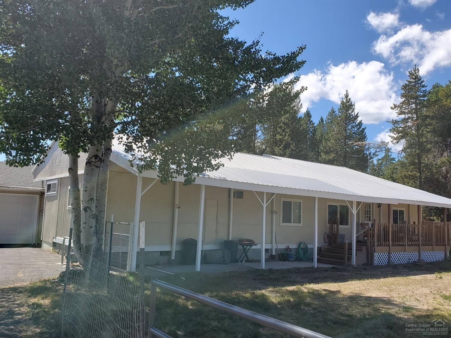 366 Riddle Road Crescent, OR 97733 - Photo 1 of 18 Primary Photo