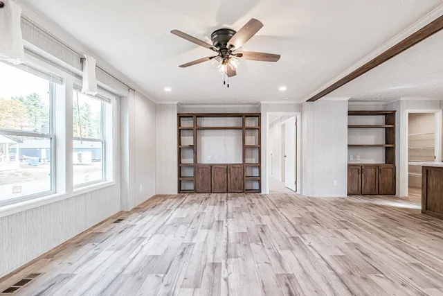 $399,900 | 72 Diamondback Drive, Rochester, NH 03868