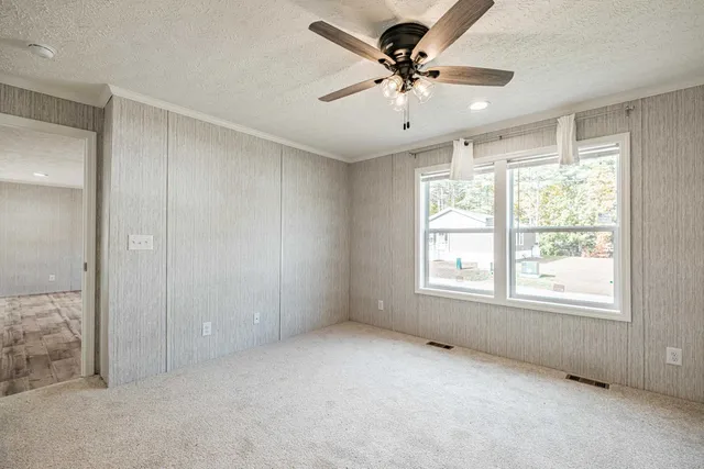 $399,900 | 72 Diamondback Drive, Rochester, NH 03868