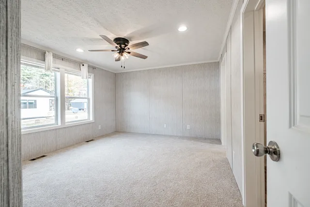 $399,900 | 72 Diamondback Drive, Rochester, NH 03868