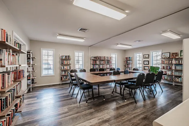 $399,900 | 72 Diamondback Drive, Rochester, NH 03868