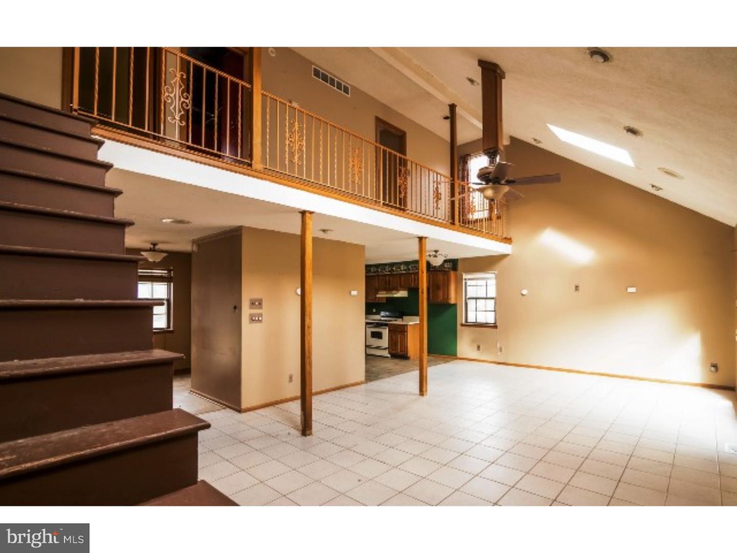 240 Cross Keys Road Berlin, NJ 08009 - Photo 3 of 9