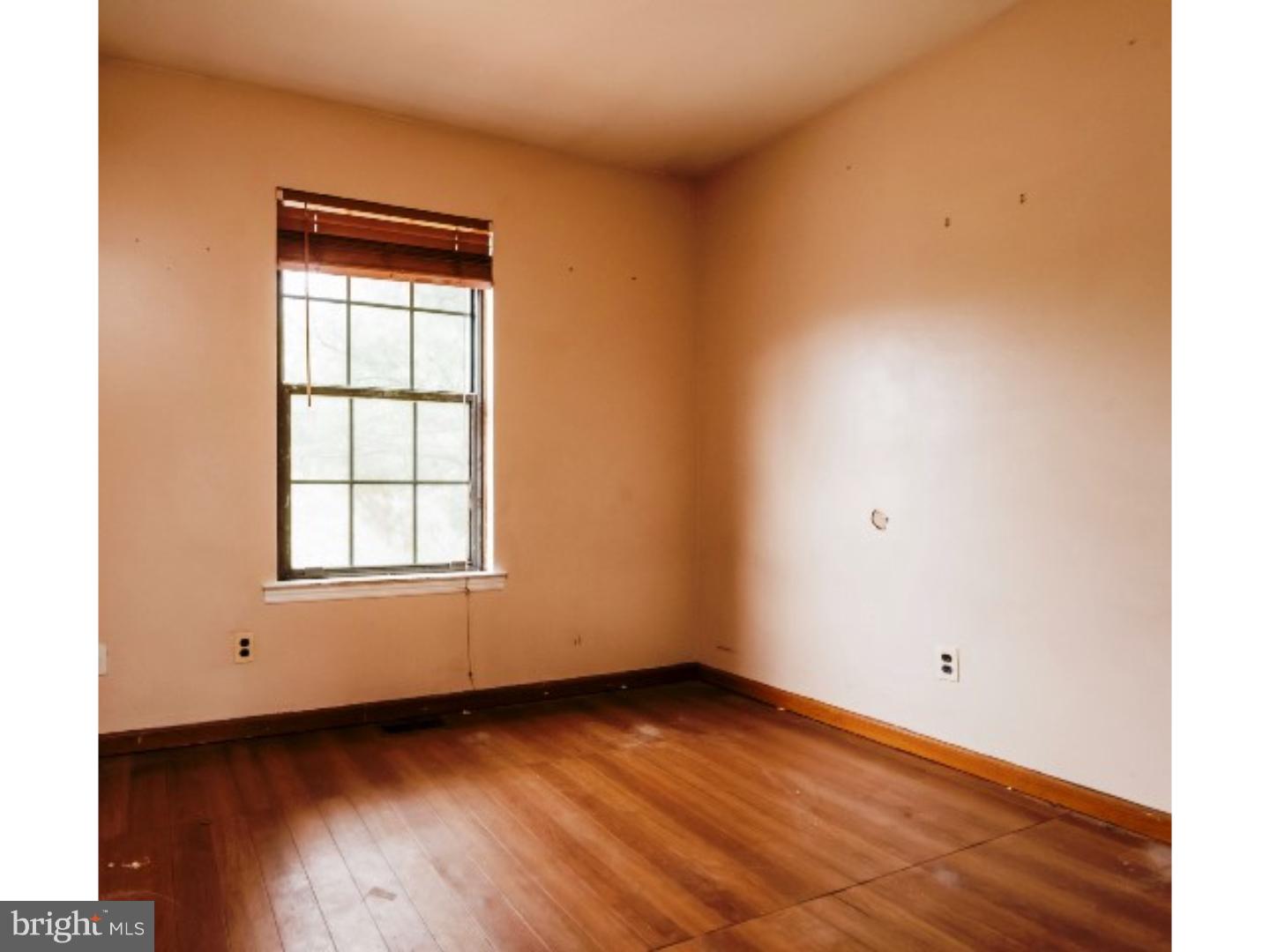 240 Cross Keys Road Berlin, NJ 08009 - Photo 7 of 9