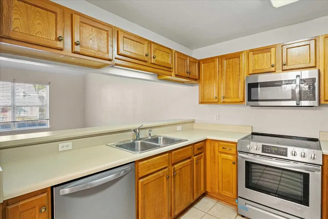 $156,500 | 4434 Gearhart Road, Unit 1301, Tallahassee, FL 32303