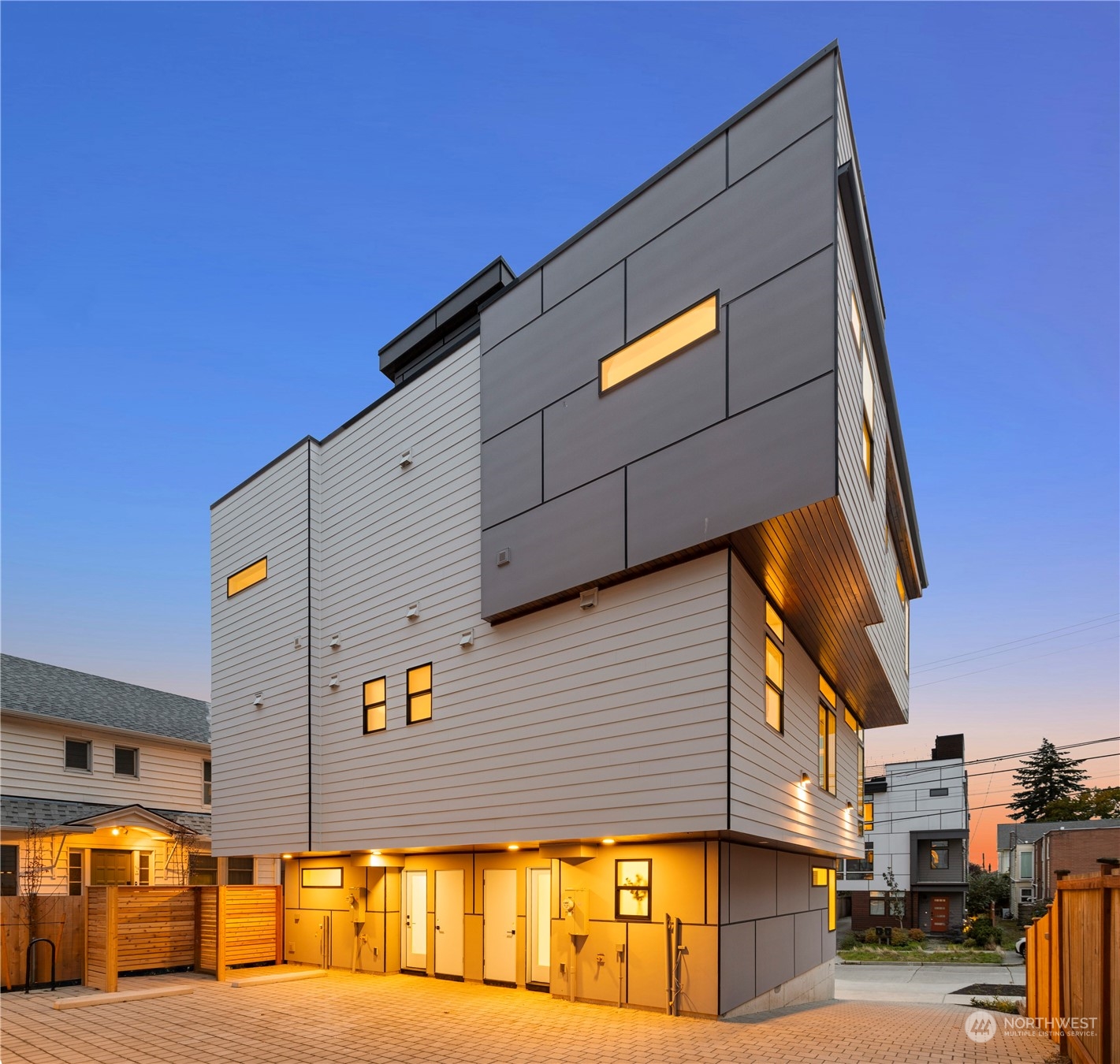 508 North 48th Street Seattle, WA 98103 - Photo 34 of 38 a view of a building