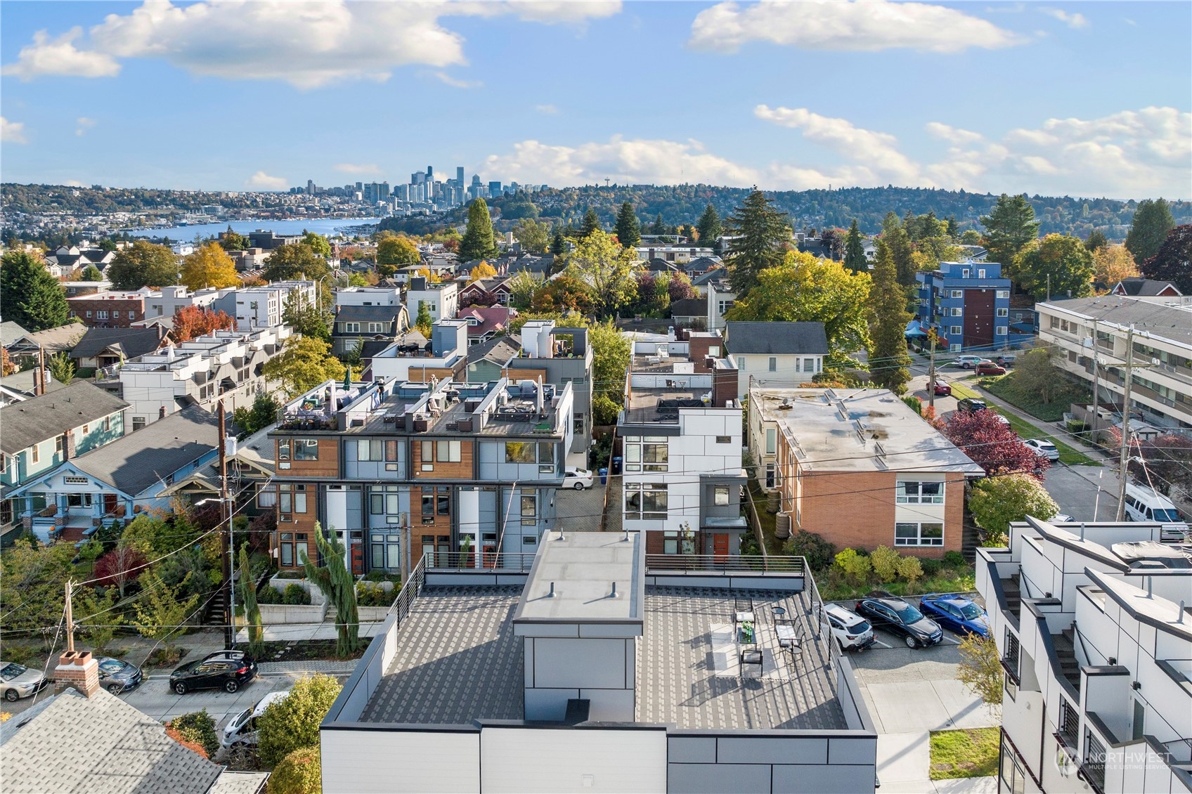 508 North 48th Street Seattle, WA 98103 - Photo 36 of 38 a picture of city view
