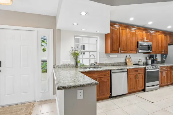 $399,000 | 2802 Vision Drive, Palm Beach Gardens, FL 33418