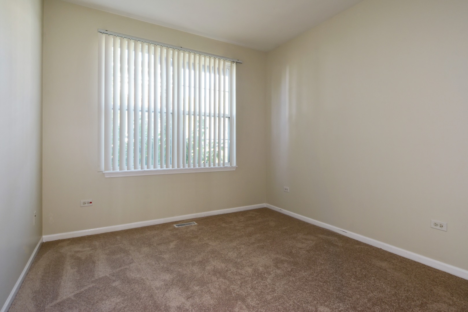 2458 Golf Ridge Circle, Unit 2458 Naperville, IL 60563 - Photo 7 of 9