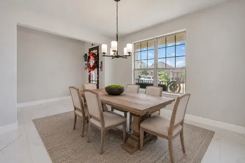 $599,000 | 213 Buffalo Ridge Drive, Manchaca, TX 78652