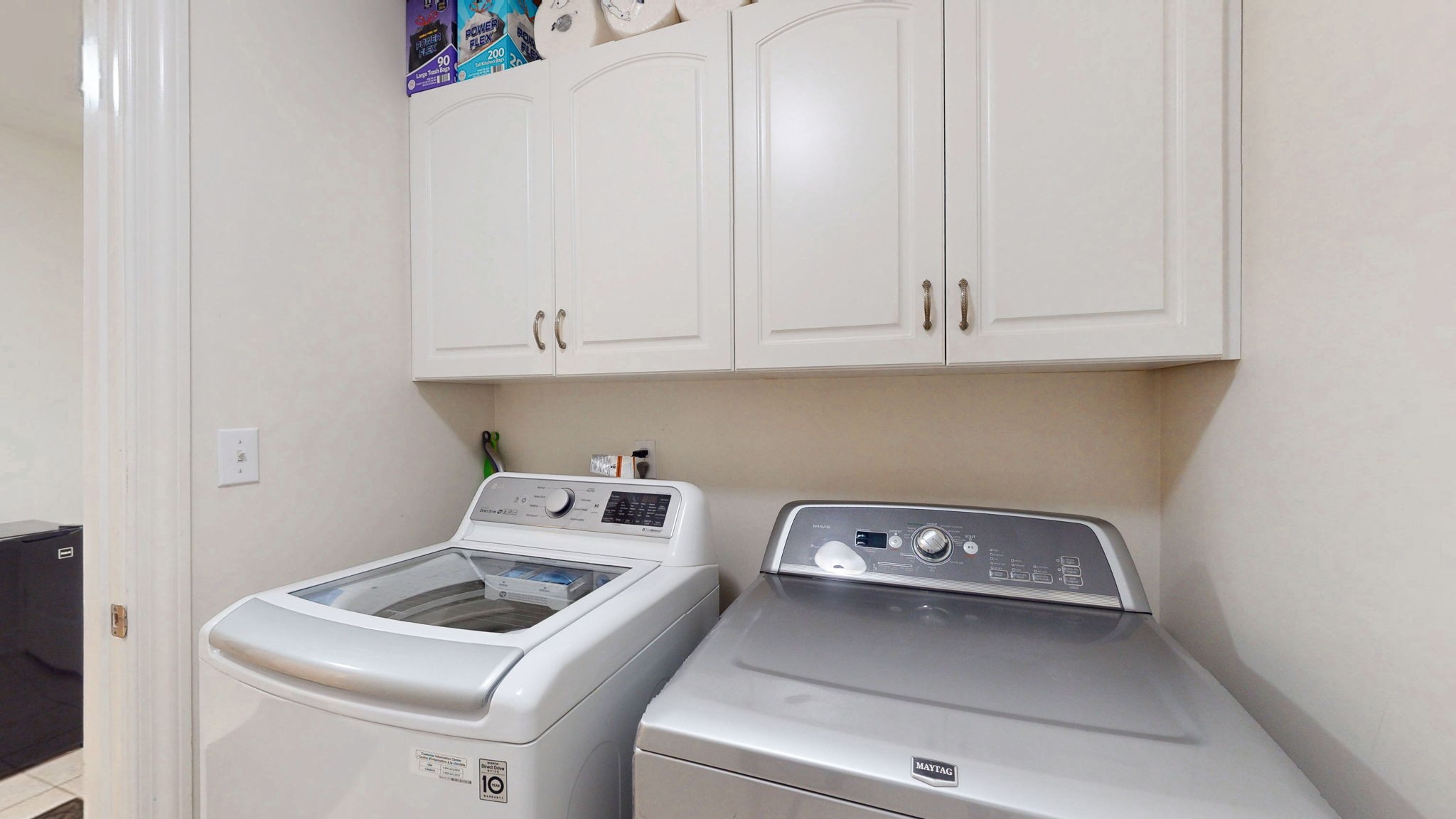 409 Legends Drive Springville, TN 38256 - Photo 34 of 51 a utility room with dryer and washer