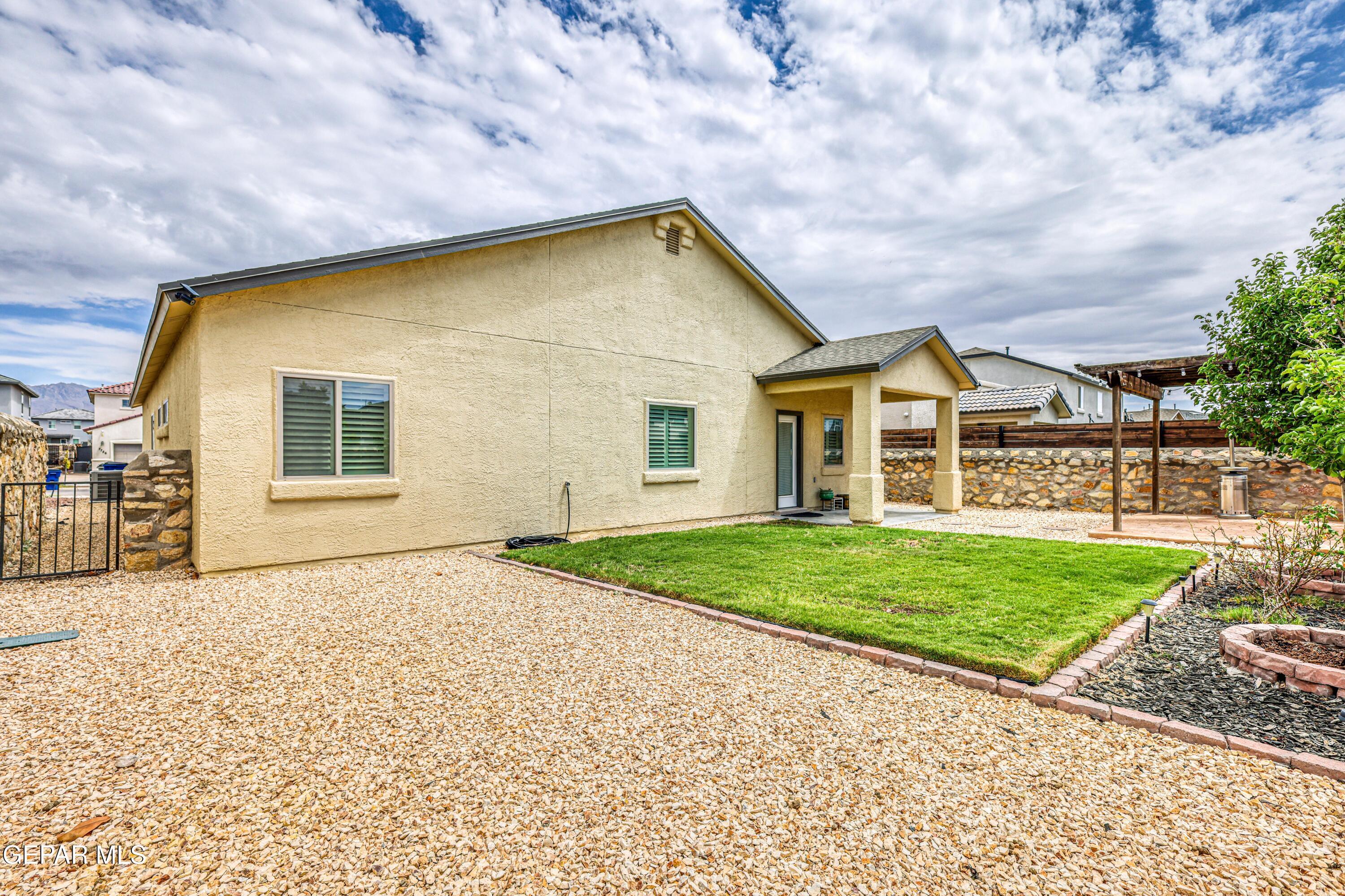 7797 Enchanted Ridge El Paso, TX 79911 - Photo 40 of 42 362A5772_HDR