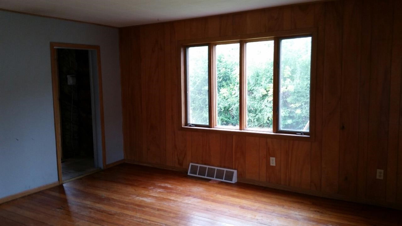 802 Ramsdell Street Manistee, MI 49660 - Photo 30 of 39 1791456-39.JPG