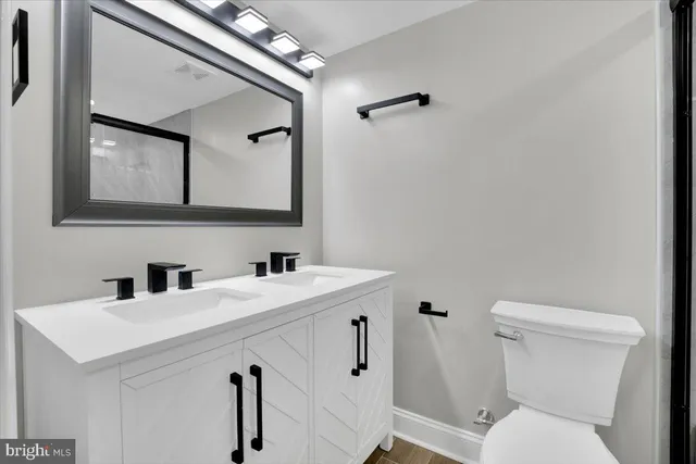 $399,900 | 228 South East Avenue, Baltimore, MD 21224