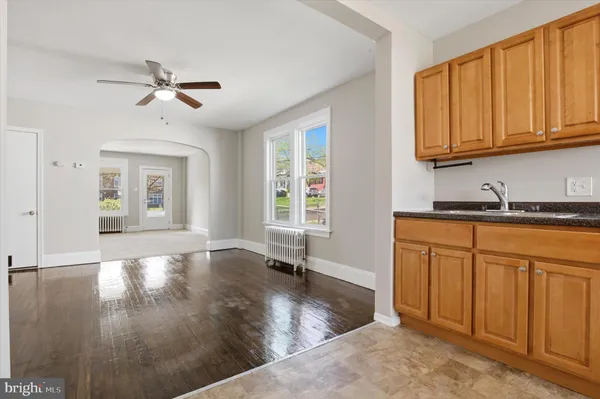 $2,100 | 226 North Warren Street, Pottstown, PA 19464