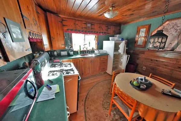 $99,900 | 230 Highway 212, Smyrna Mills, ME 04780