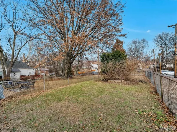 $219,900 | 2830 59th Street, St. Louis, MO 63139
