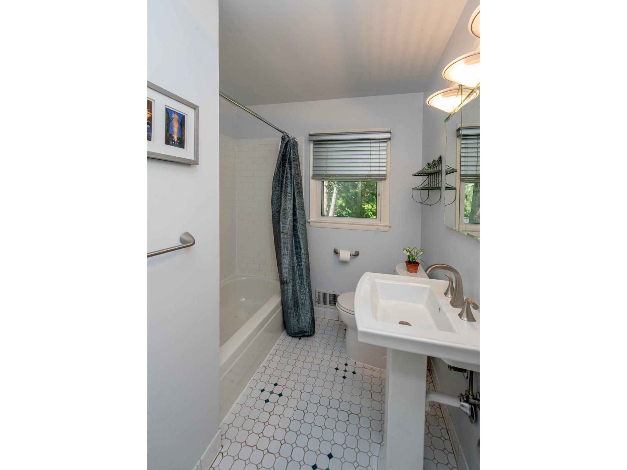 1663 Lois Drive Shoreview, MN 55126 - Photo 14 of 33 Gallery Image 14