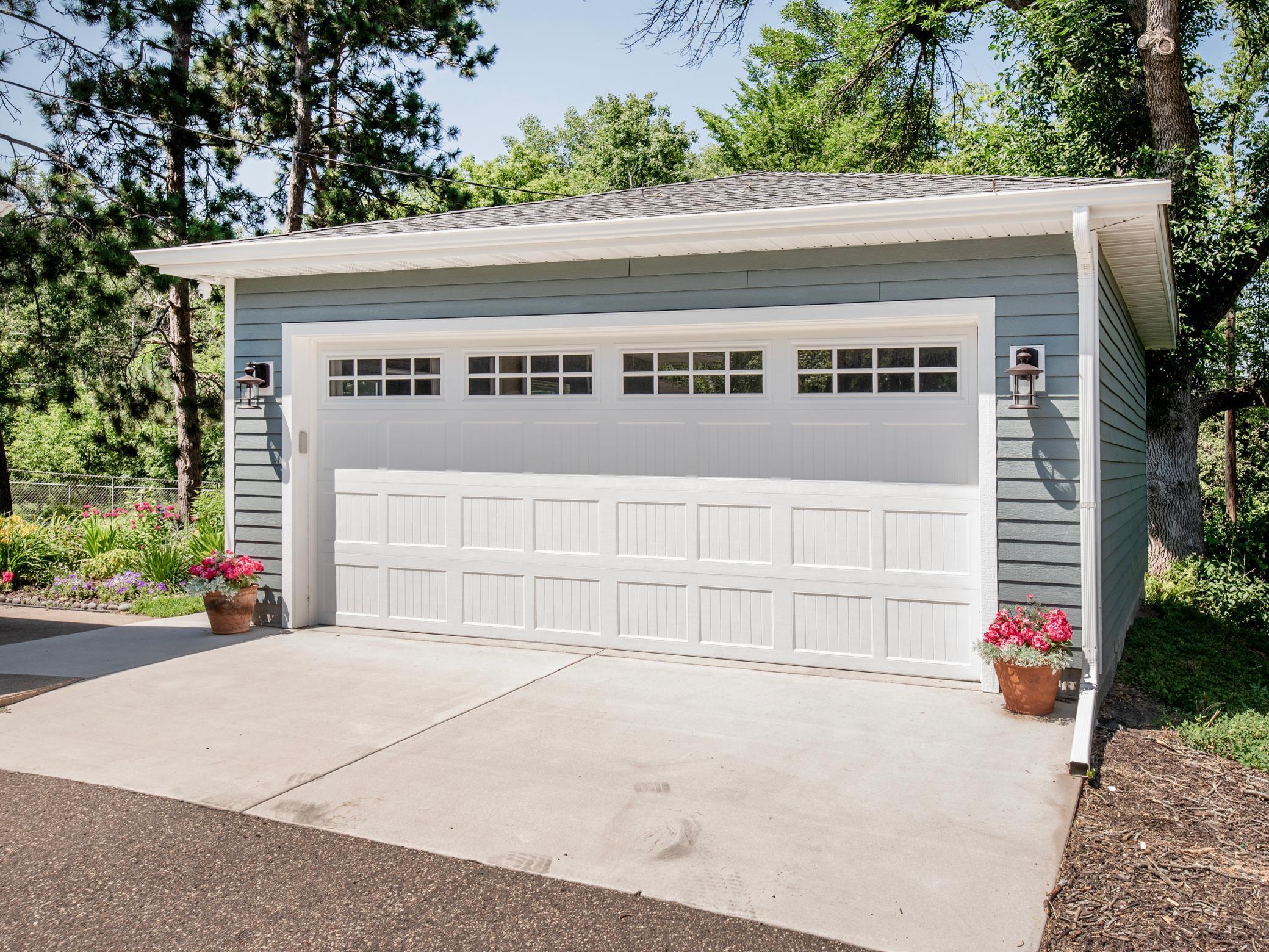 1663 Lois Drive Shoreview, MN 55126 - Photo 29 of 33 Gallery Image 29