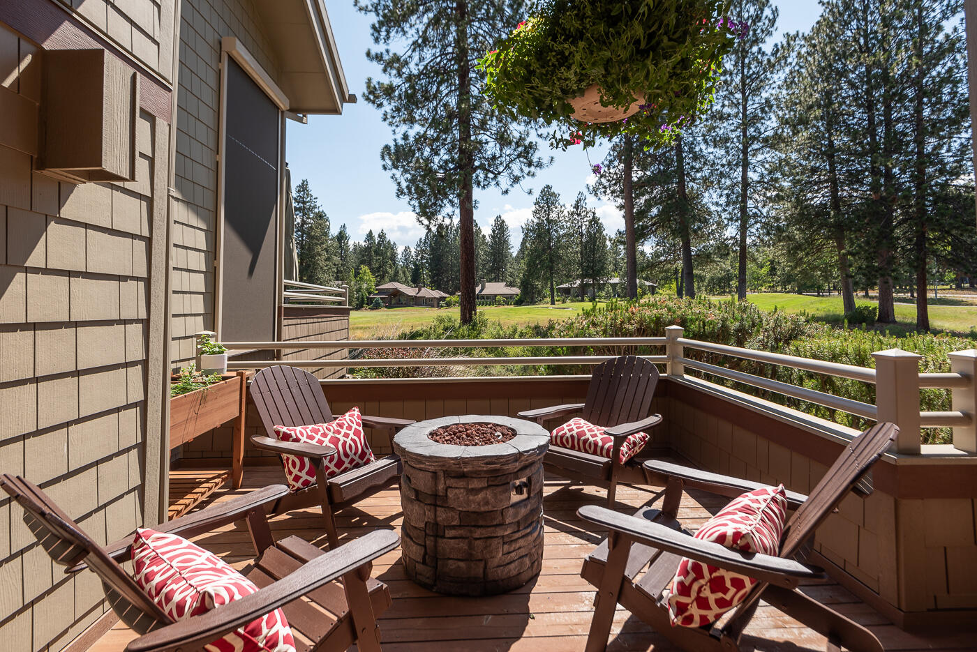 19521 Painted Ridge Loop Bend, OR 97702 - Photo 31 of 43 Main Level Deck