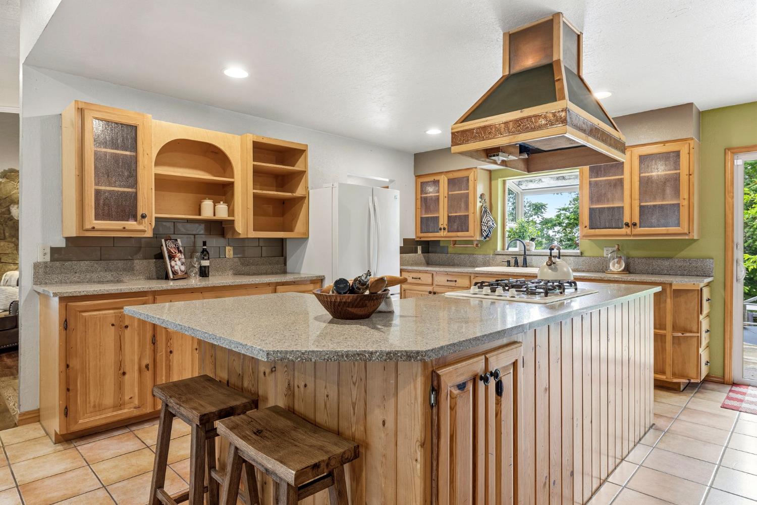 9340 Mosquito Road Placerville, CA 95667 - Photo 16 of 92