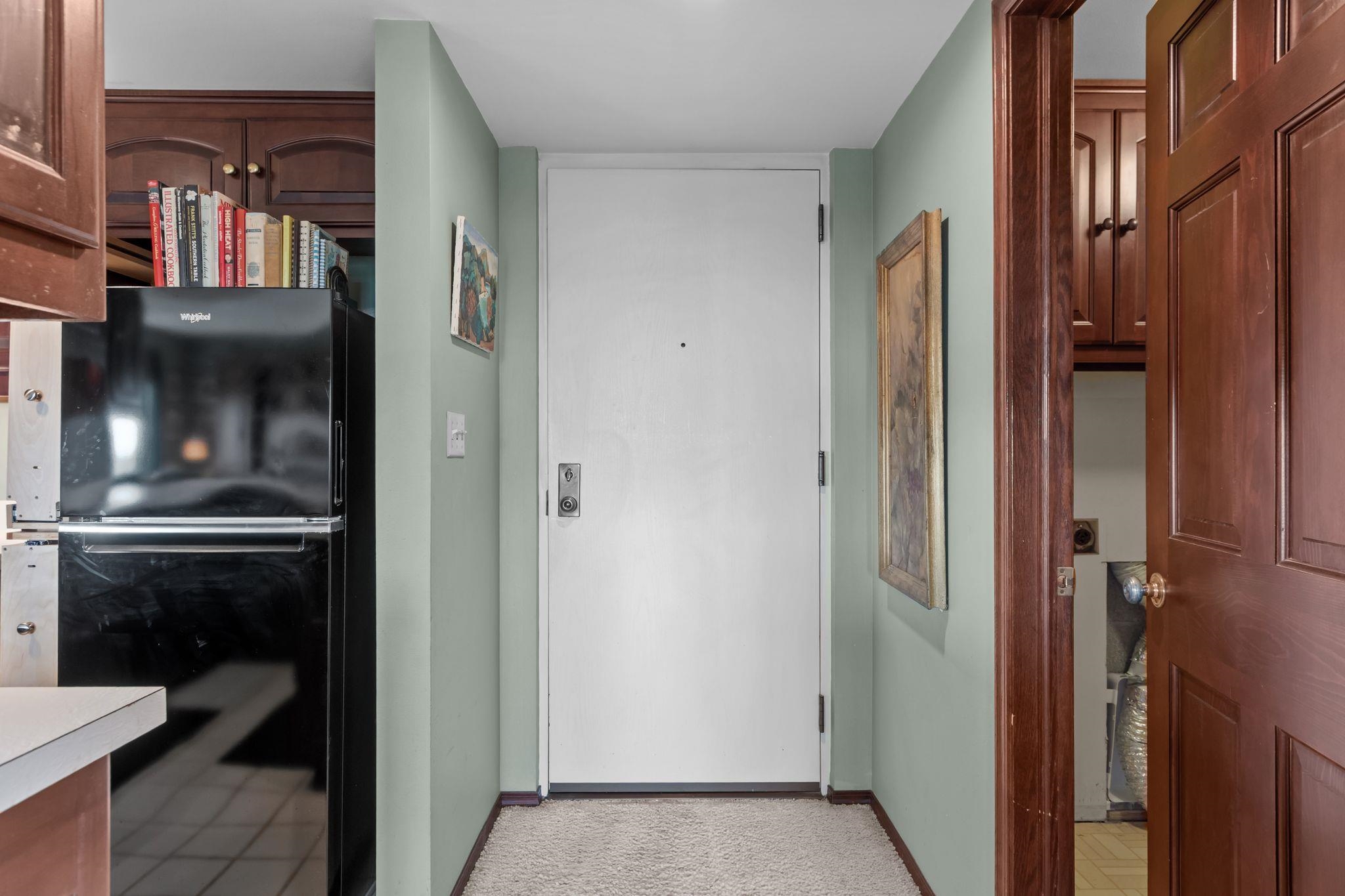 2631 Northern Road, Unit 830 Appleton, WI 54914 - Photo 5 of 34