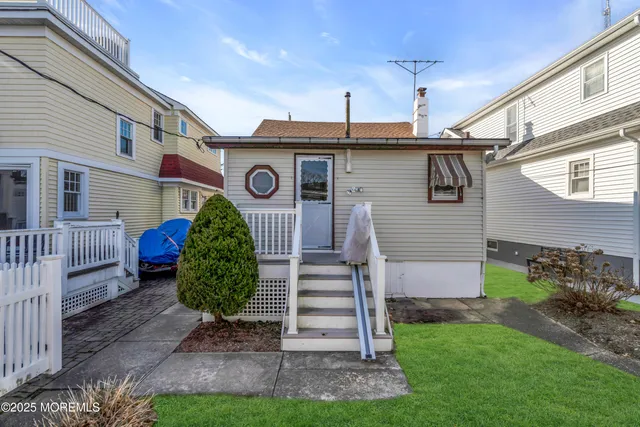 $775,000 | 1812 Fernwood Road, Unit 2, Belmar, NJ 07719