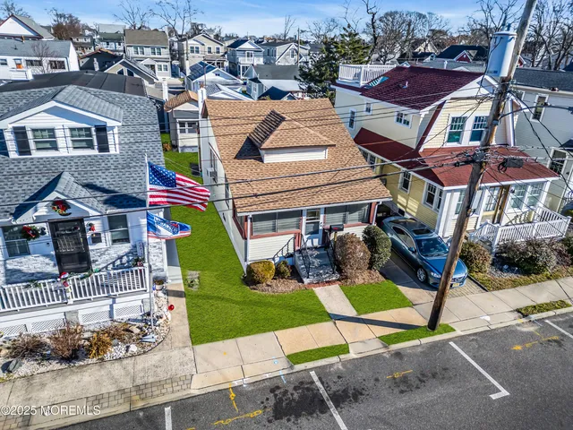 $775,000 | 1812 Fernwood Road, Unit 2, Belmar, NJ 07719