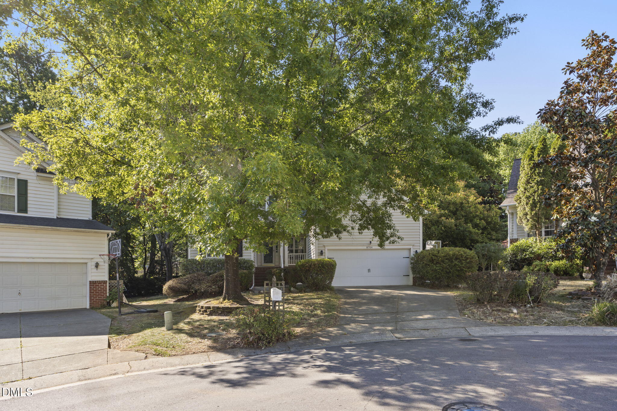 8704 Springhouse Lane Raleigh, NC 27617 - Photo 3 of 46 3-web-or-mls-484A6764