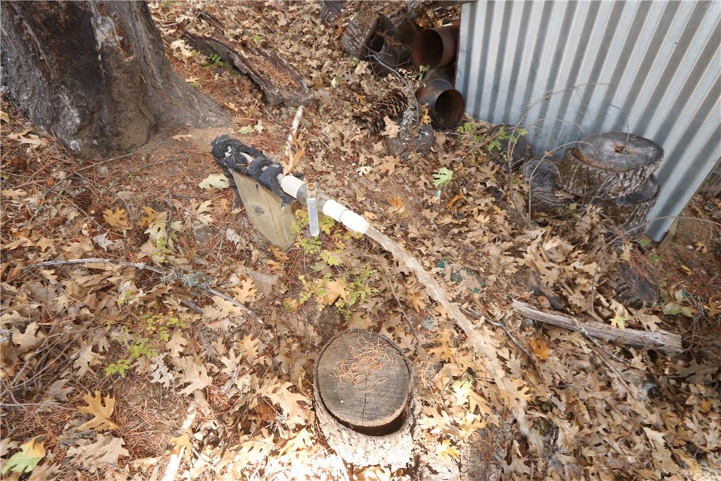 15667 17 N 11 Road Upper Lake, CA 95485 - Photo 13 of 19 a picture of a sink